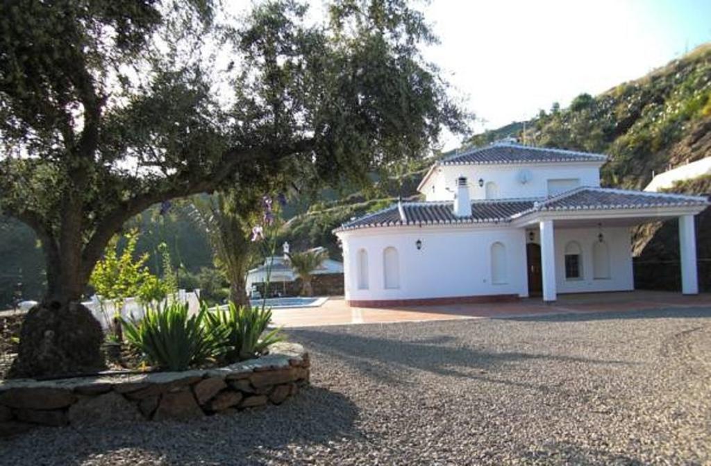 Villa El Ancla Sayalonga Exterior photo